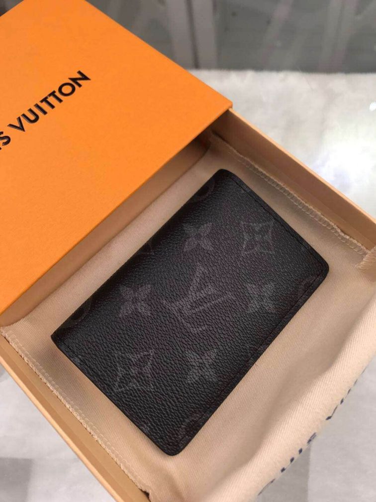 LV M61696 Card Holder