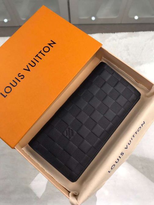 LV N63010 Wallets