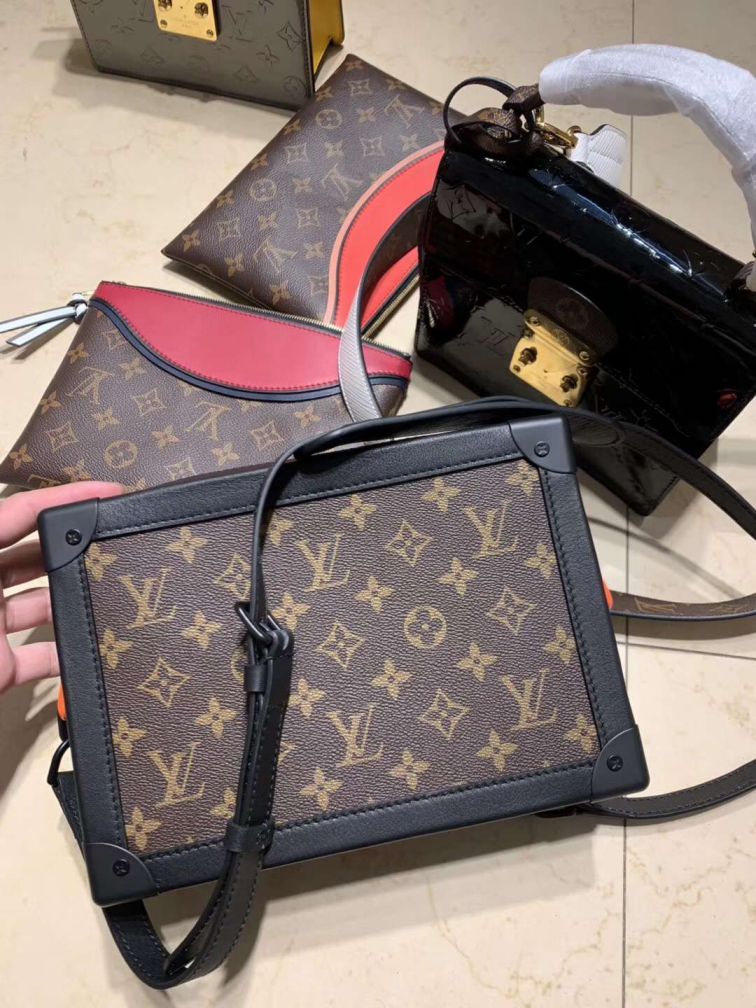 LV Soft Trunk Monogram Crossbody M44478 Shoulder Bags