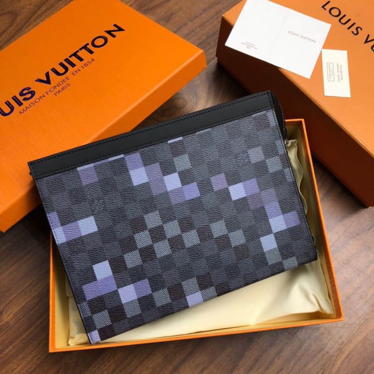 LV N60175 VOYAGE Clutch Bags