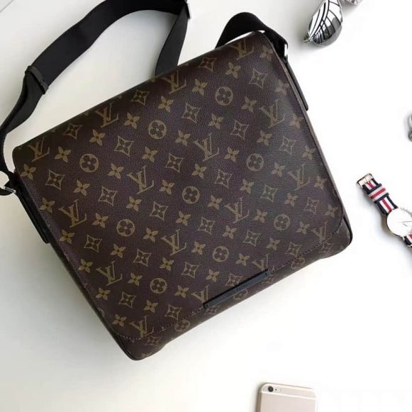 LV M40934 District Medium Monogram Macassar Men Crossbody Shoulder Bags