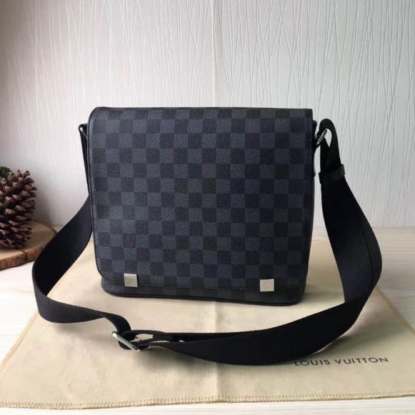 LV Men Messenger DISTRICT Crossbody N41028 Shoulder Bags