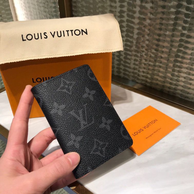 LV Black Bi-Fold M61696 Card Holder