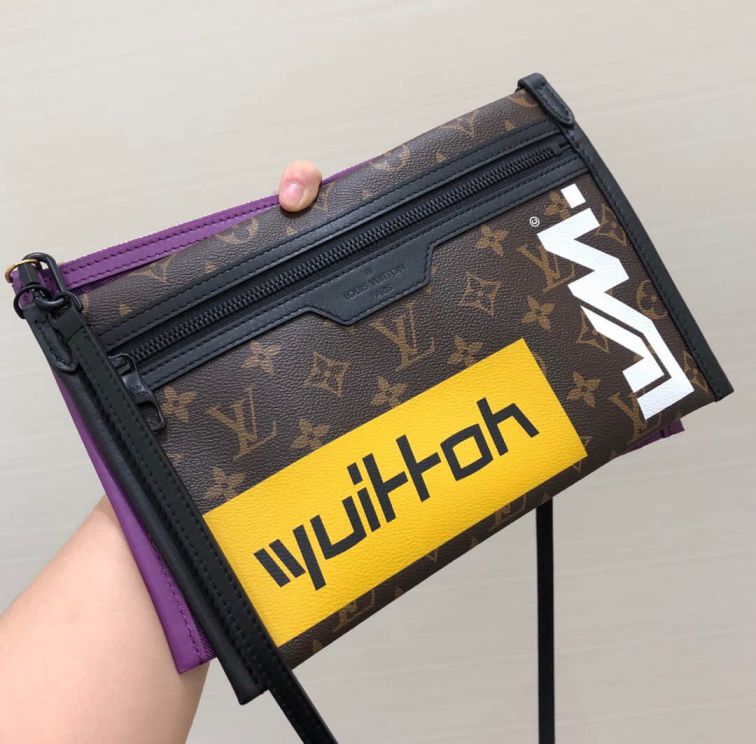 LV 2019 Flat Messenger Crossbody M44641 Shoulder Bags