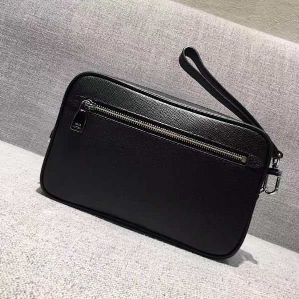 LV Black Taiga KASAI Men M33409 Clutch Bags