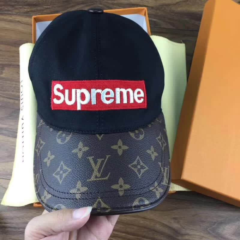 LV x Supreme 2018 Unisex Baseball Hats