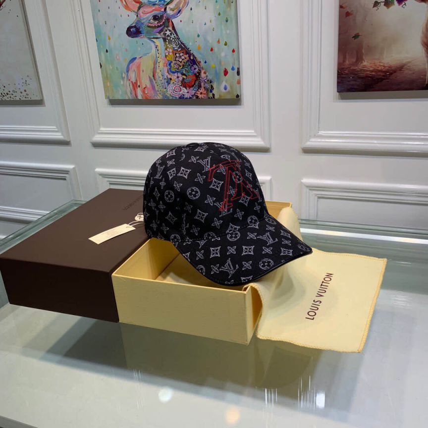 LV Unisex Baseball Hats