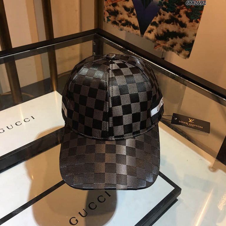 LV Unisex Baseball Hats