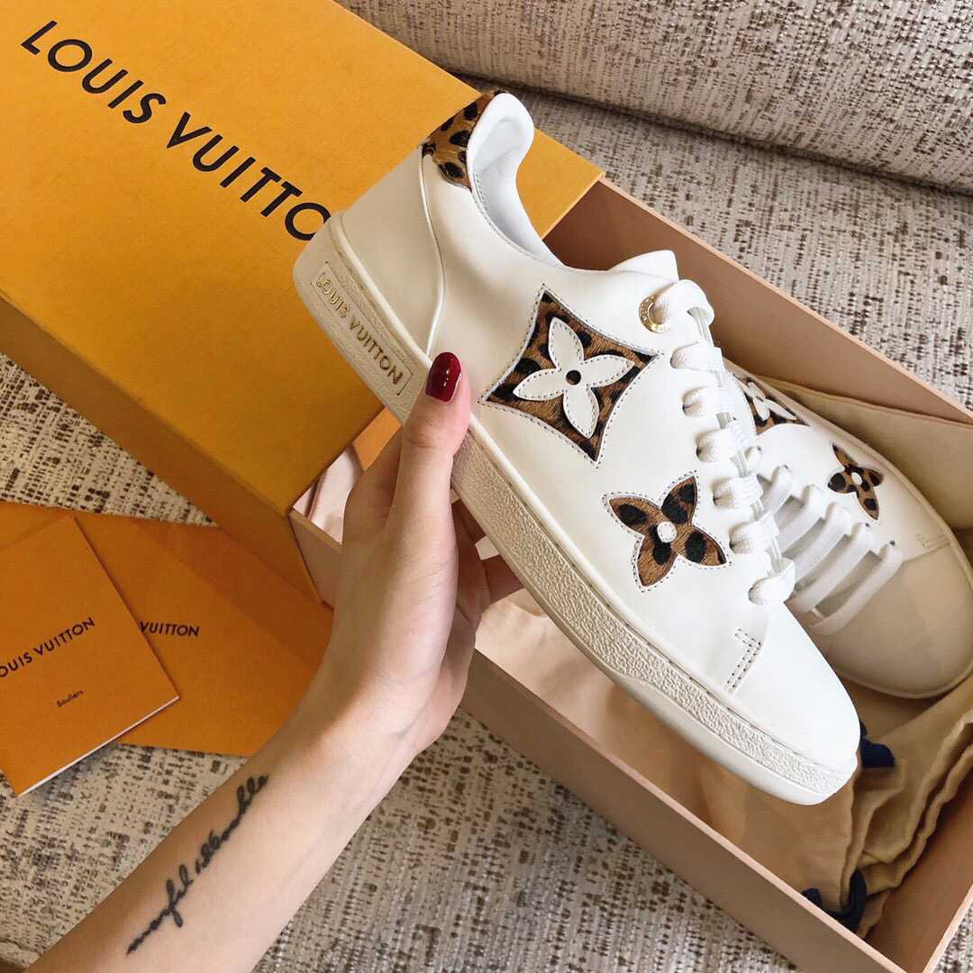 LV 19 Women Women Sneakers