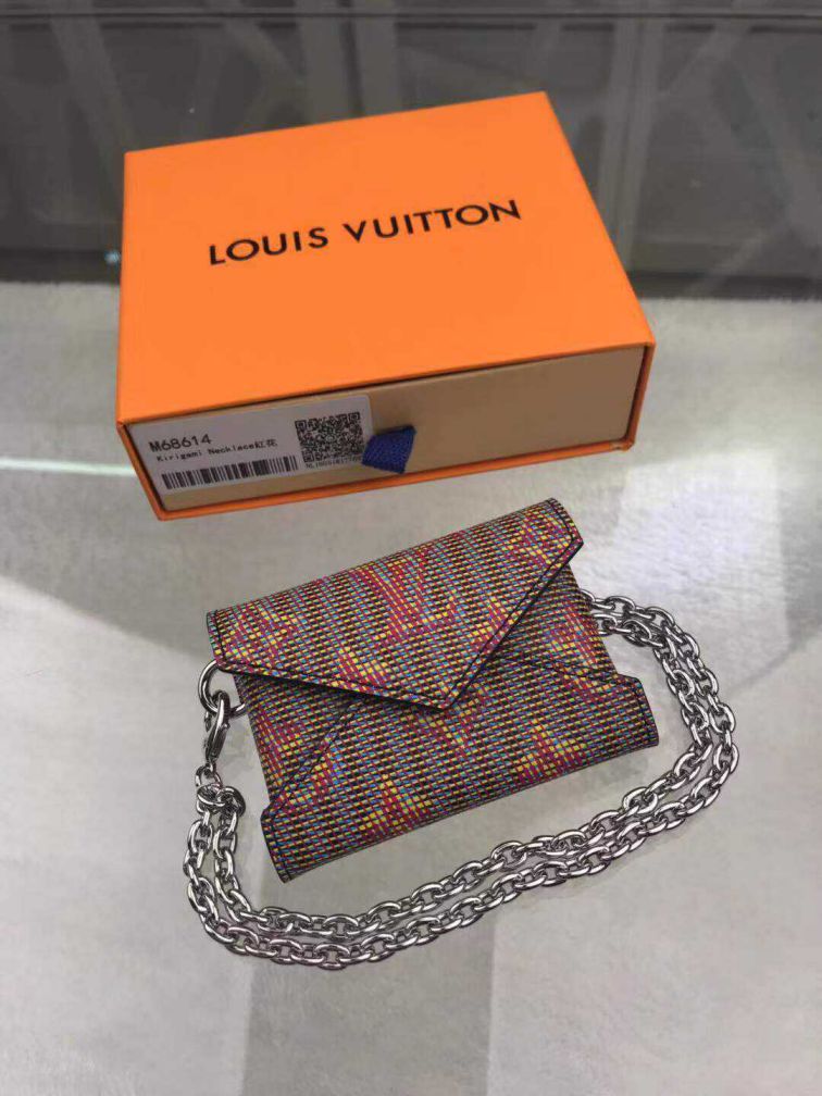 LV M68614 Red Women Card Holder