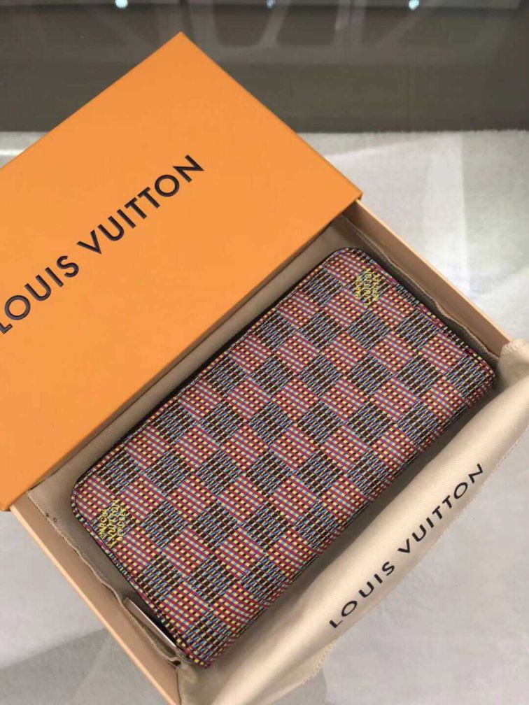 LV N68662 Red Men Wallets