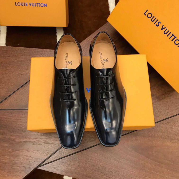 LV Men Business Leather Shoes