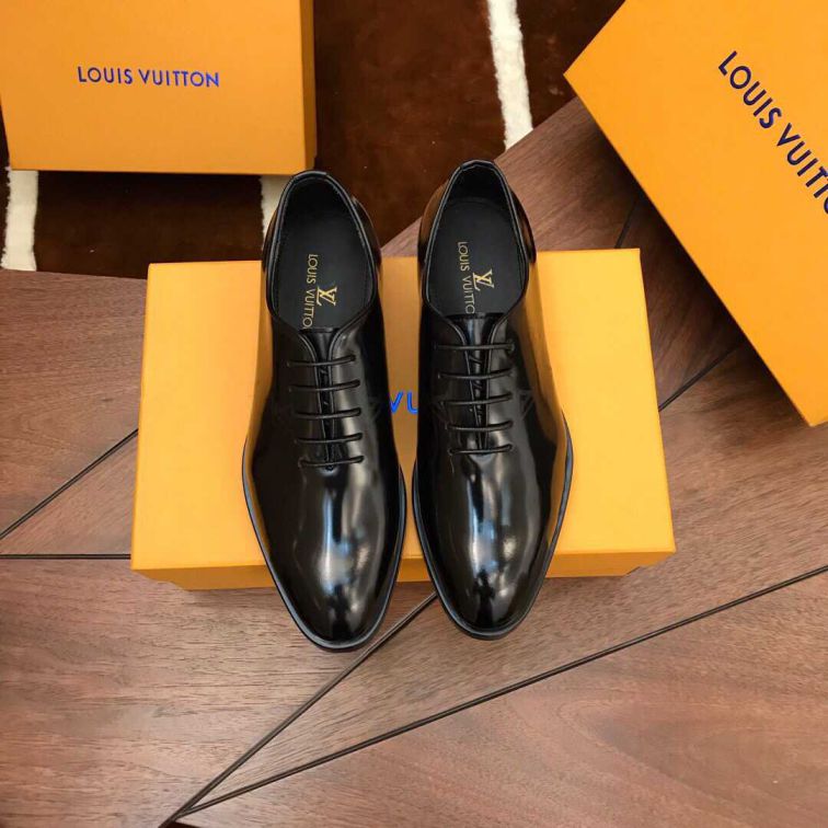 LV Men Business Leather Shoes