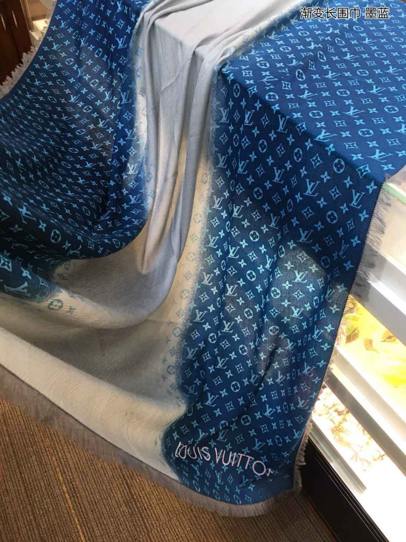 LV Pure Women Scarves