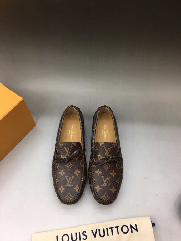 LV Men Shoes