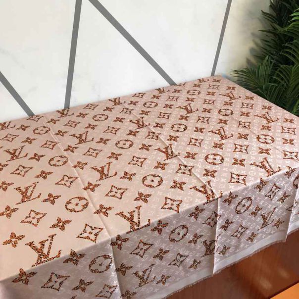 LV Monogram Giant Jungle Women Scarves