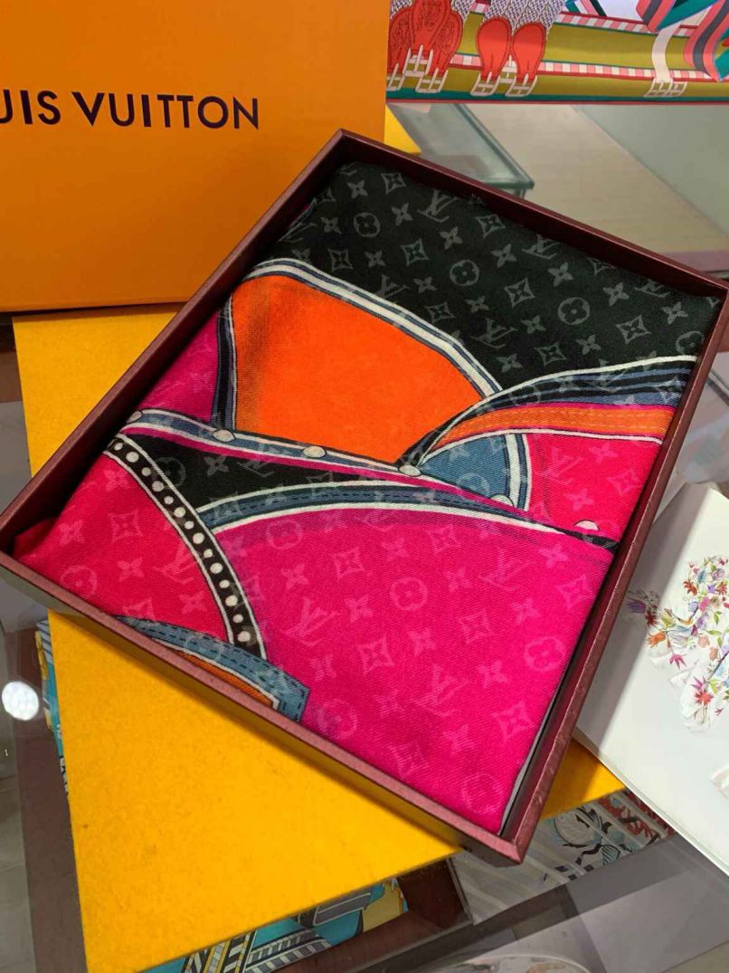 LV Pure Cashmere Women Scarves