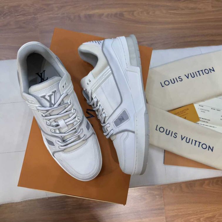 LV 2019 NEW LV TRAINER Men Sneakers