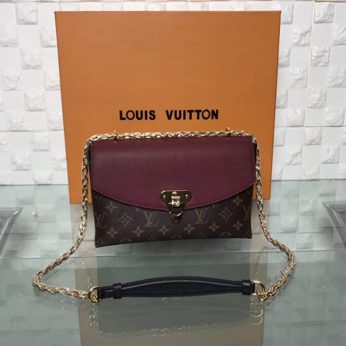 LV Shoulder Bags Saint Placide M43715