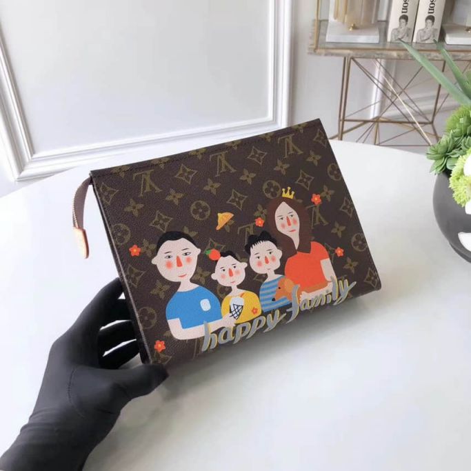 LV Clutch Bags Family 2018 26