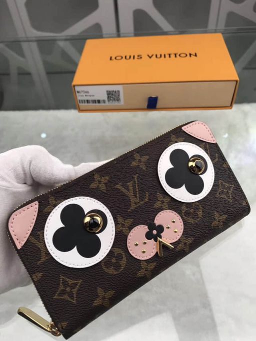 LV Wallets Zip M67246