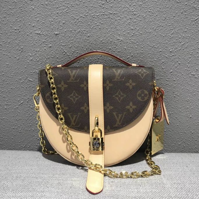 LV Shoulder Bags 2018