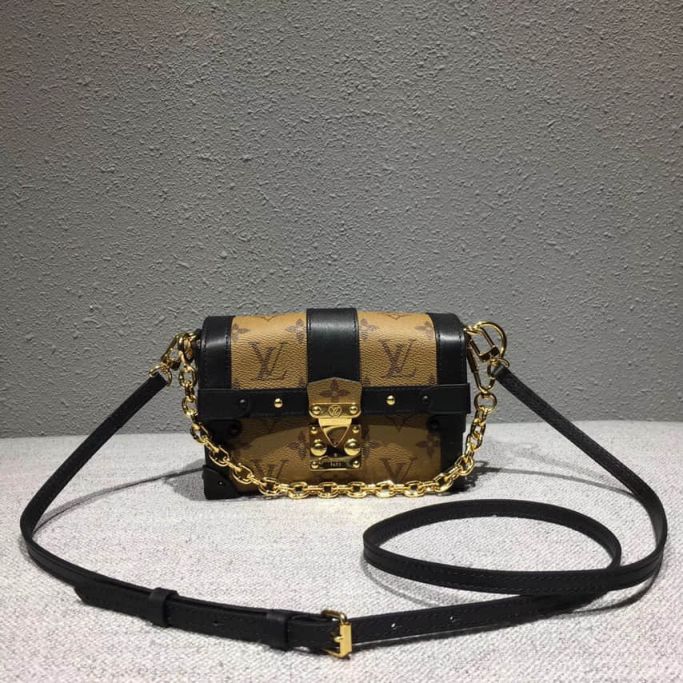 LV Shoulder Bags 2018