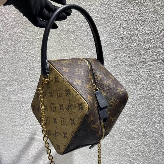 LV Tote Bags 2018 M62791