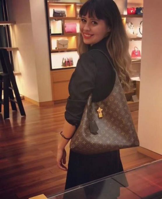 LV Shoulder Bags Hobo Fleur M43546