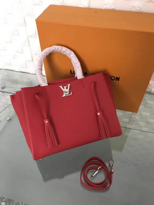 LV Tote Bags Lockmeto M54570