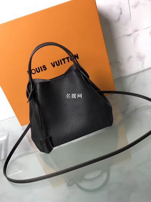 LV Tote Bags Hina