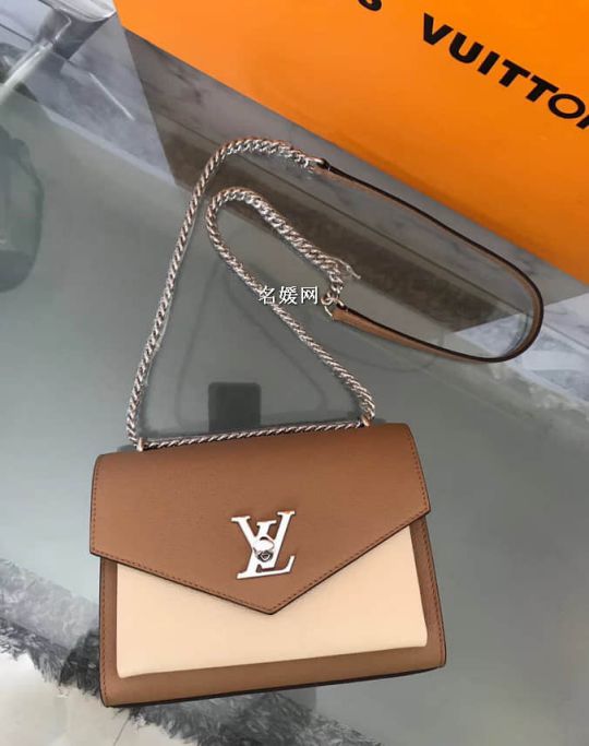 LV Shoulder Bags Mylockme BB Crossbody M51424