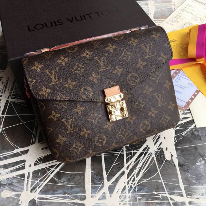 LV Shoulder Bags M40780 Messenger Bag/Crossbody