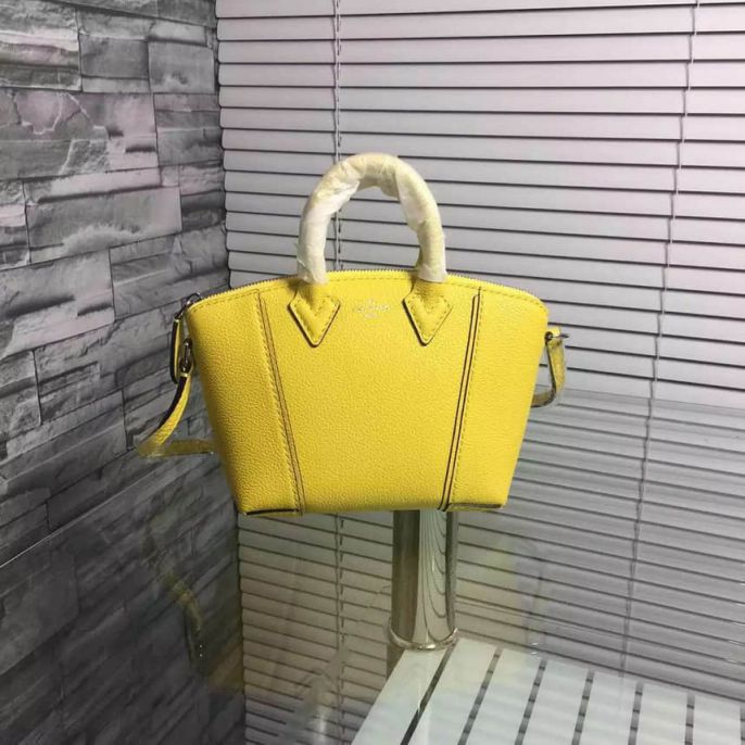 LV Shoulder Bags M61256