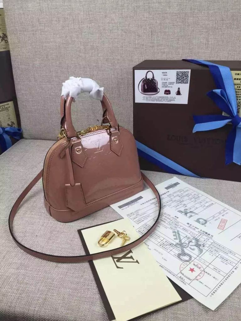 LV Shoulder Bags M91585