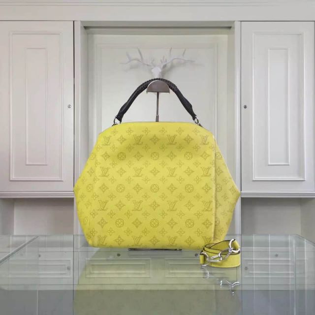 LV Shoulder Bags 50031