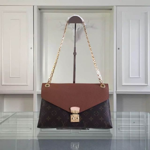 LV Shoulder Bags 41246 On Chain