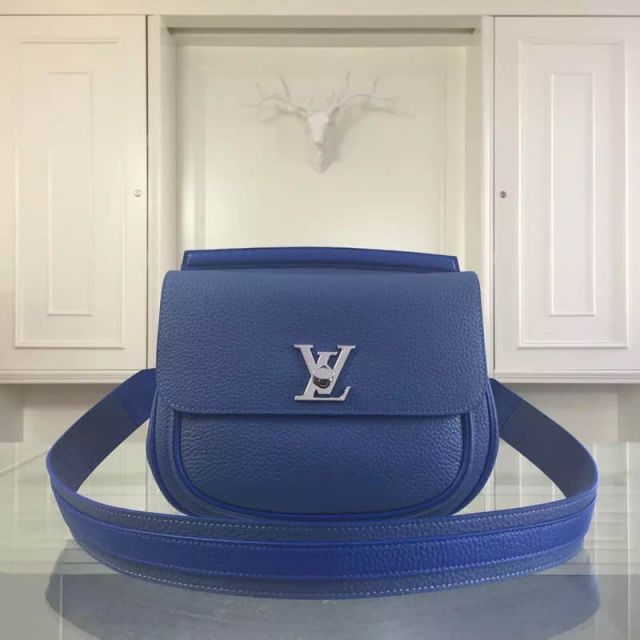 LV Shoulder Bags M50351