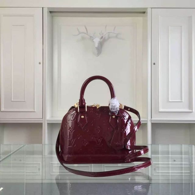 LV Shoulder Bags 91585 Patent Leather