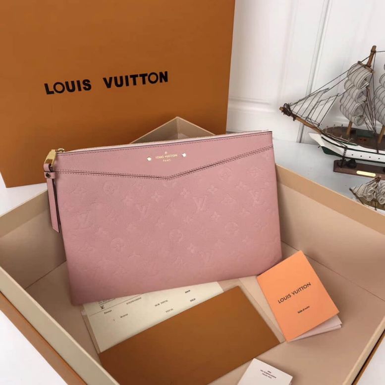 LV Clutch Bags 18 Daily M62938