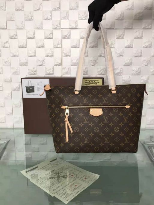 LV Tote Bags M42267 CAISSA TOTE