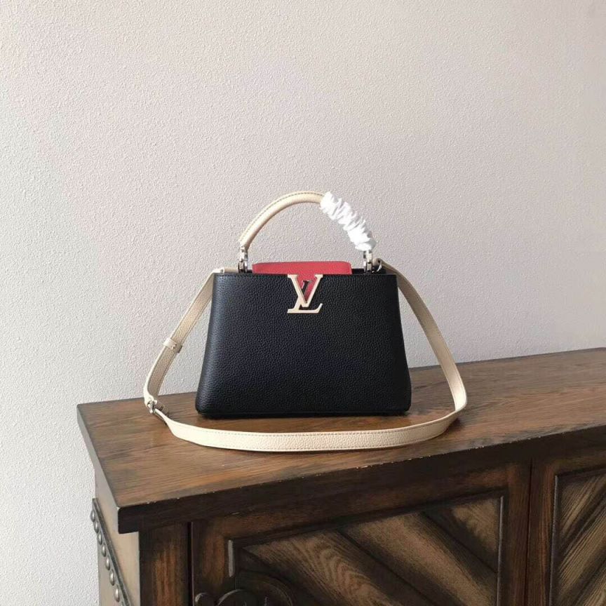 LV Tote Bags Capucines