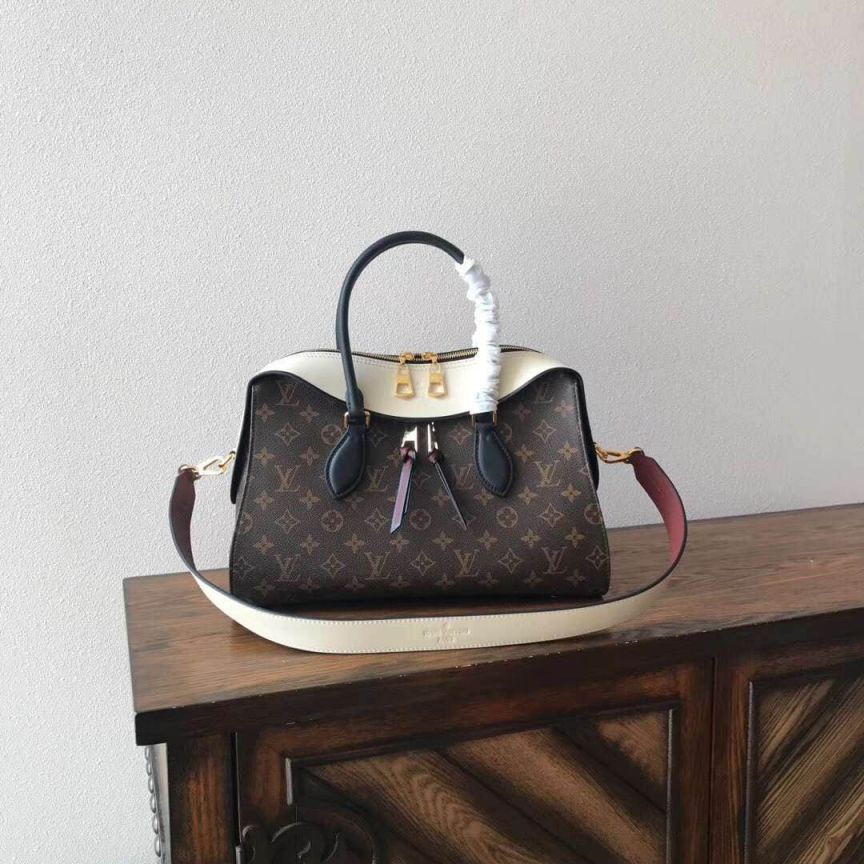 LV Tote Bags Tuileries