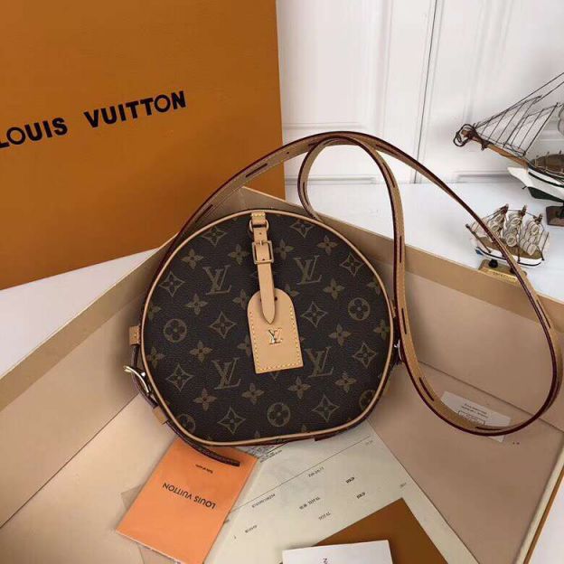 LV Shoulder Bags 18 Boite Chapeau Souple M52294