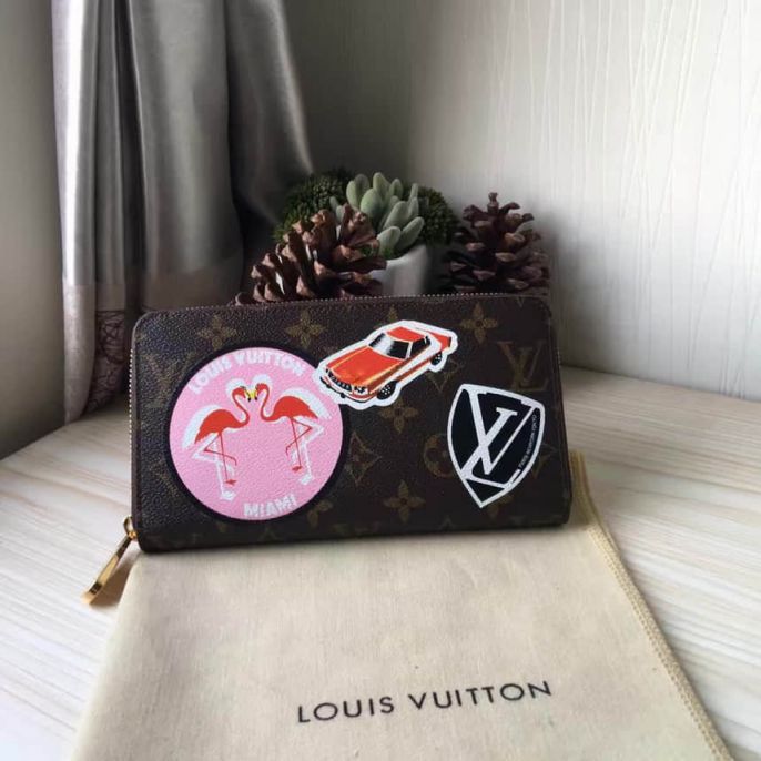 LV Wallets 2016 world tour M62149