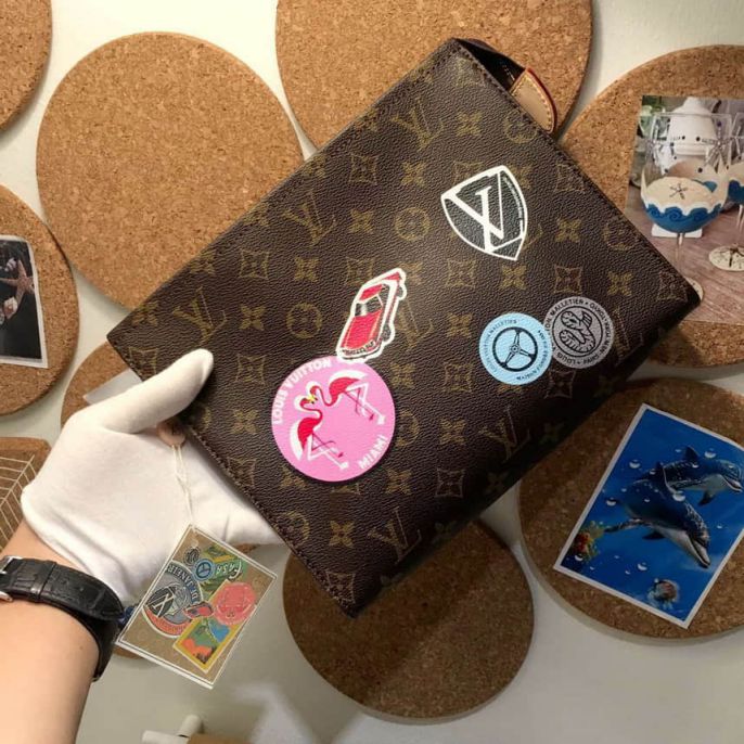 LV Wallets Monogram 3D M47542