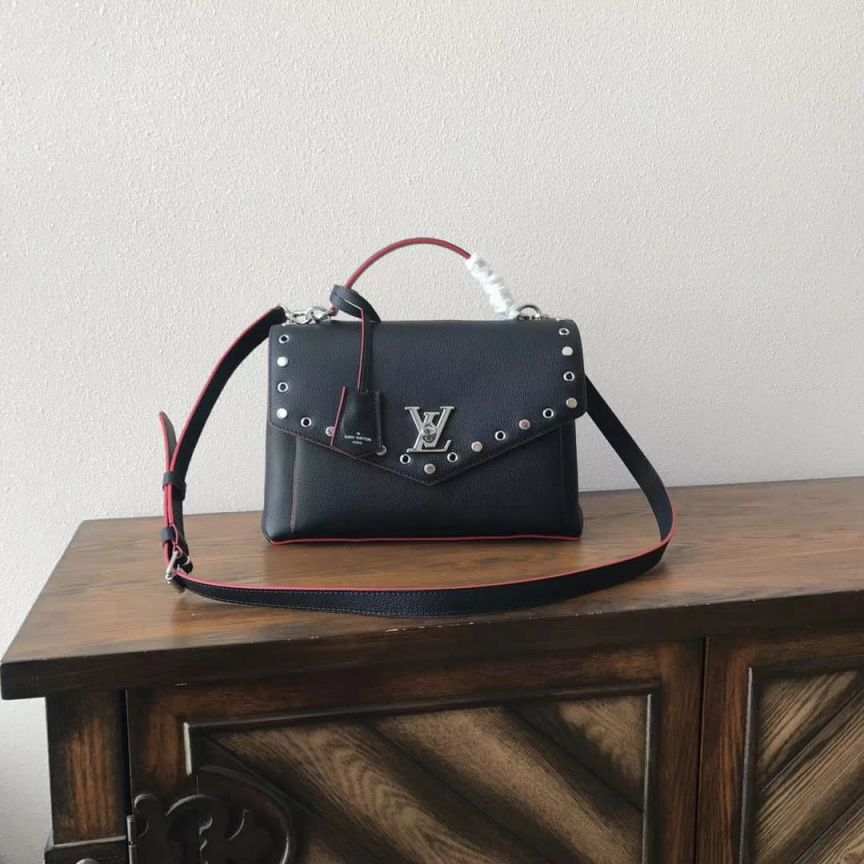 LV Tote Bags MY LOCKME M53507