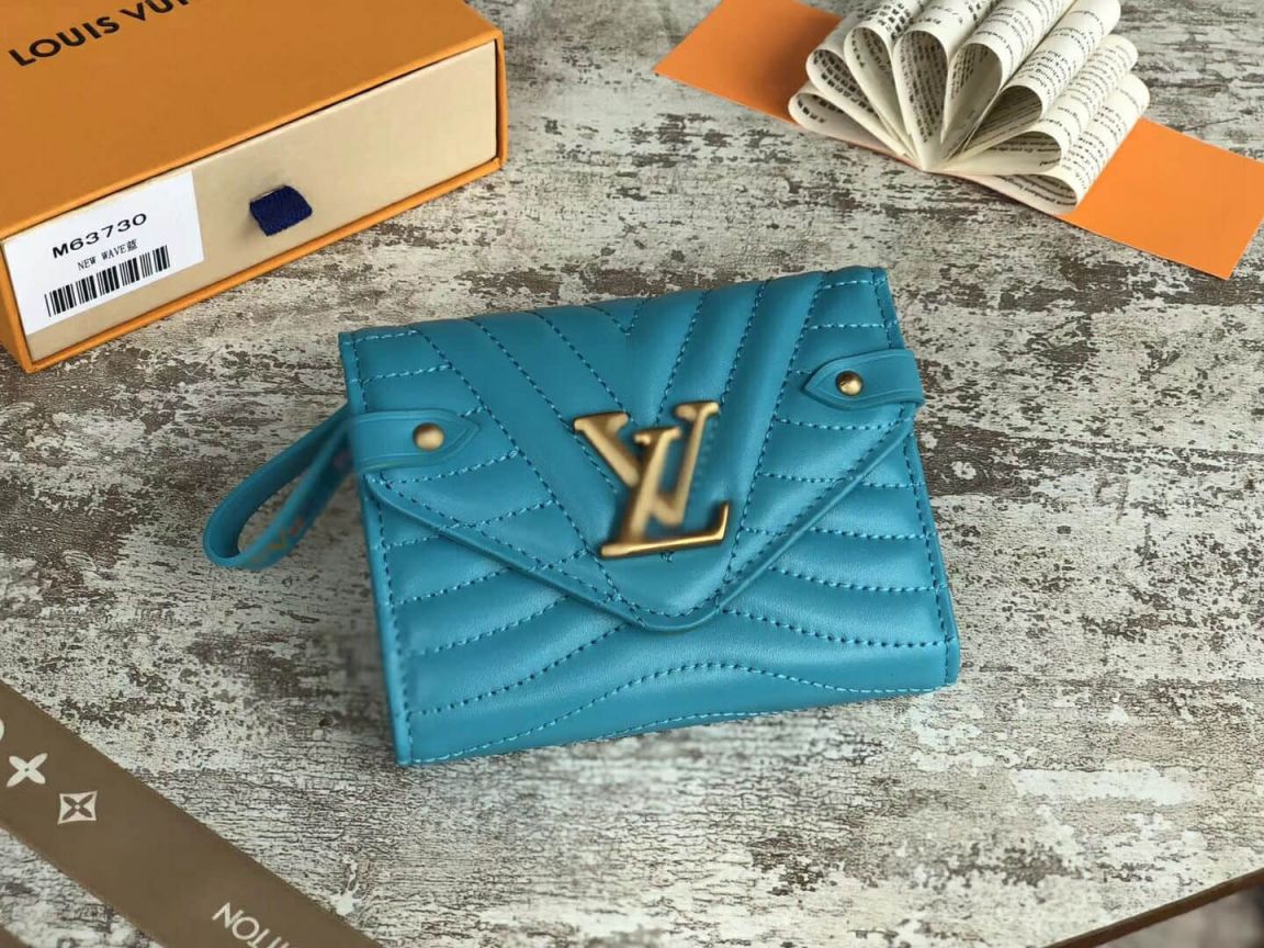 LV Wallets 18 new wave