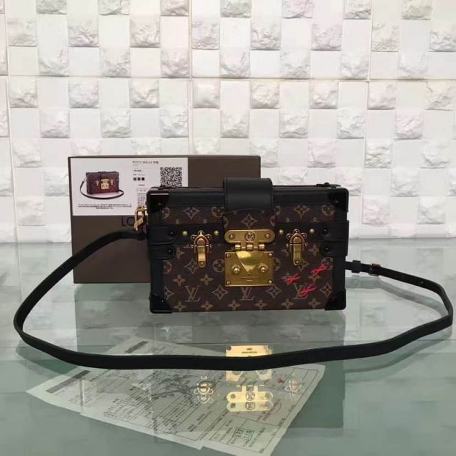 LV Shoulder Bags M40273 Petite Malle Monogram Crossbody