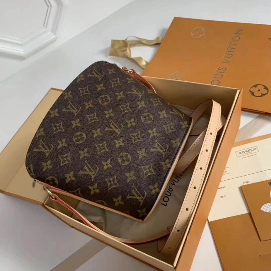 LV Shoulder Bags M51290 Crossbody